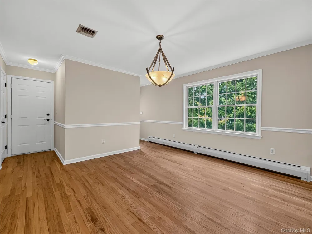 7 East Place Tuxedo Park, NY 10987