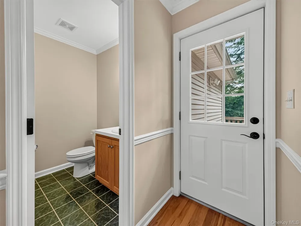 7 East Place Tuxedo Park, NY 10987