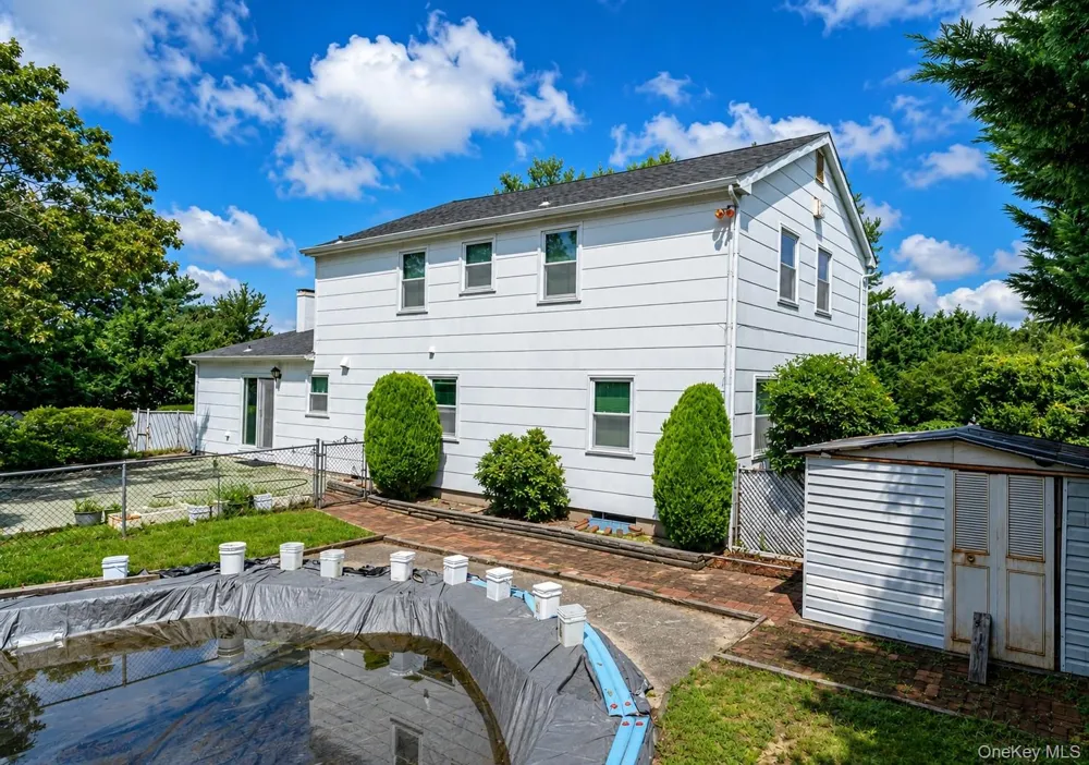 30 Segatogue Lane South Setauket, NY 11720