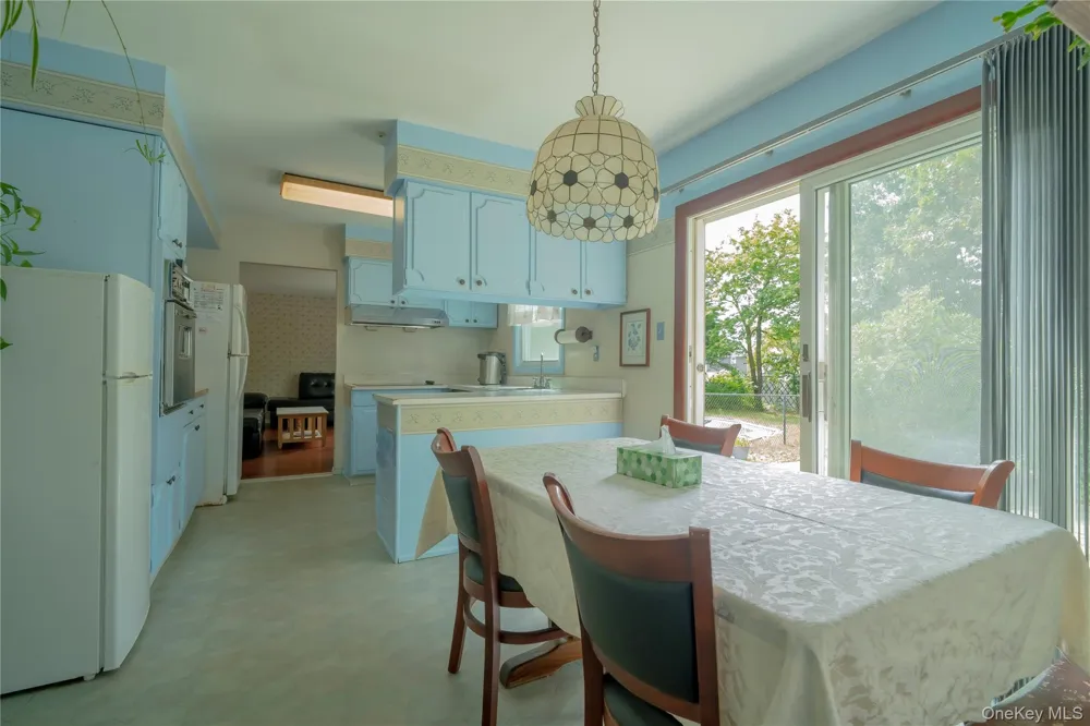 30 Segatogue Lane South Setauket, NY 11720