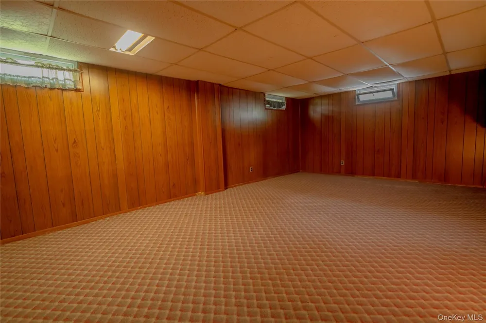 30 Segatogue Lane South Setauket, NY 11720