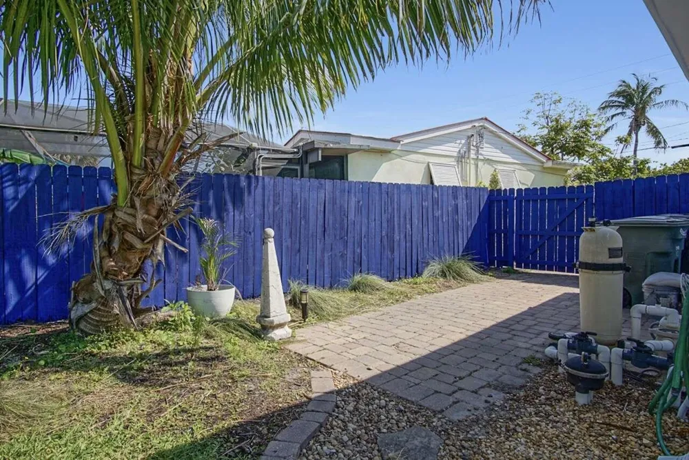 307 Granada Street Fort Pierce, FL 34949