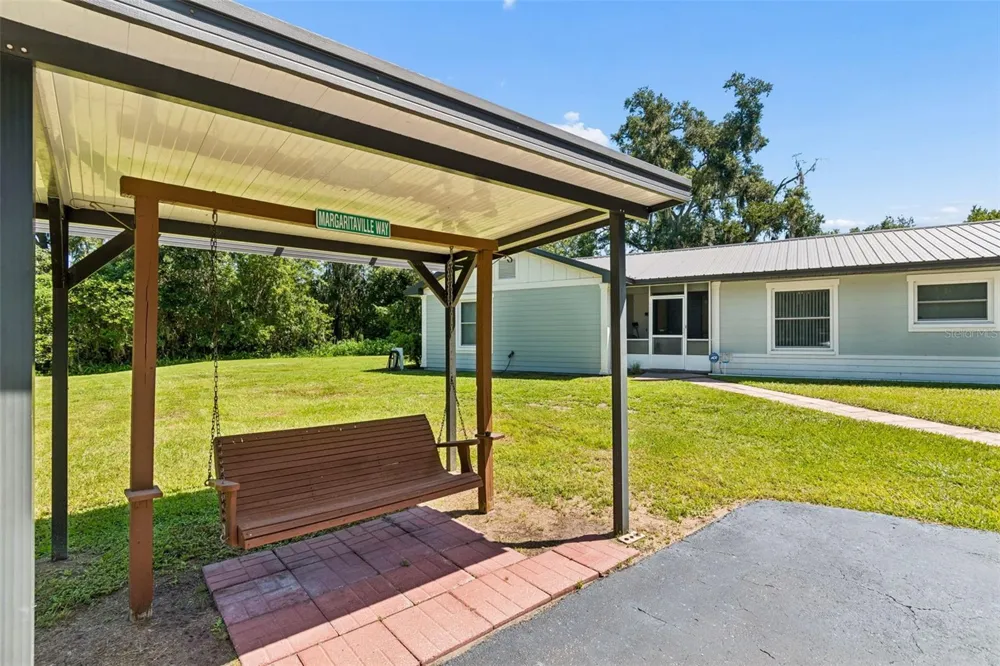 2321 WOOTEN ROAD Dover, FL 33527