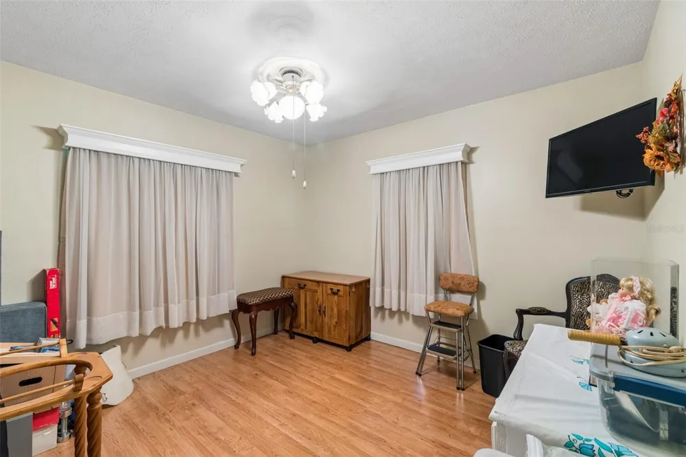 2321 WOOTEN ROAD Dover, FL 33527