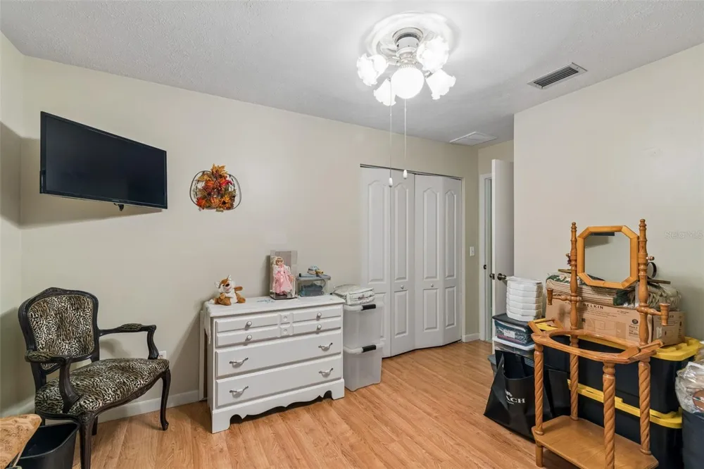 2321 WOOTEN ROAD Dover, FL 33527