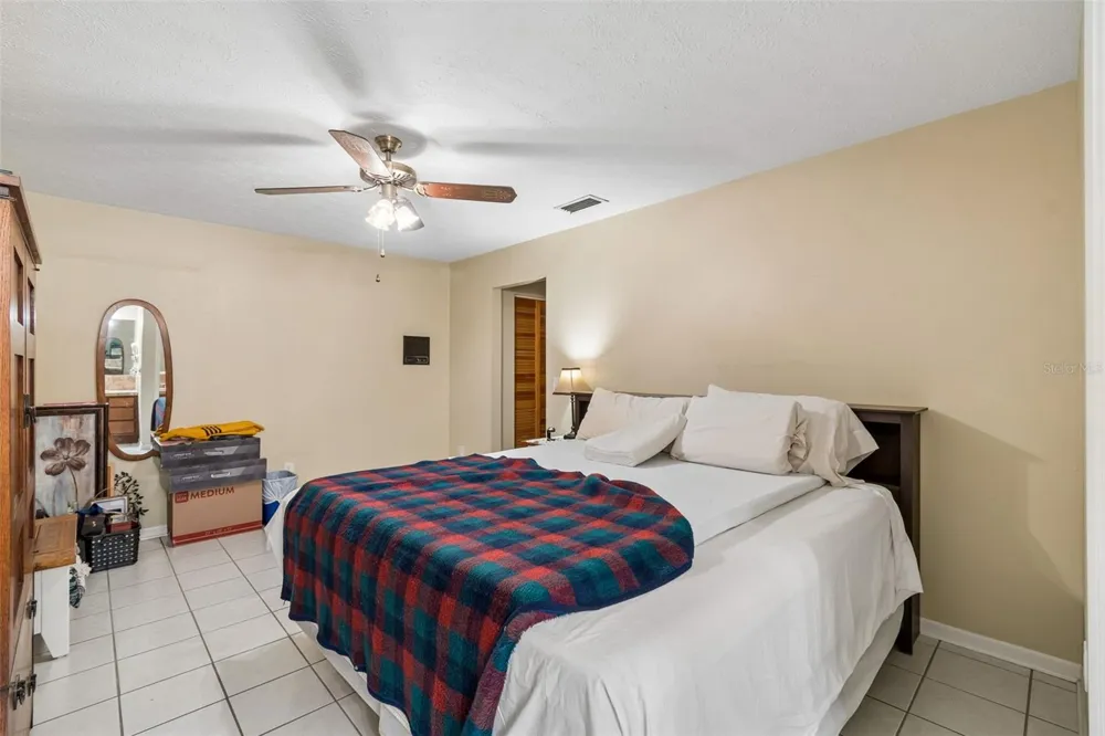 2321 WOOTEN ROAD Dover, FL 33527