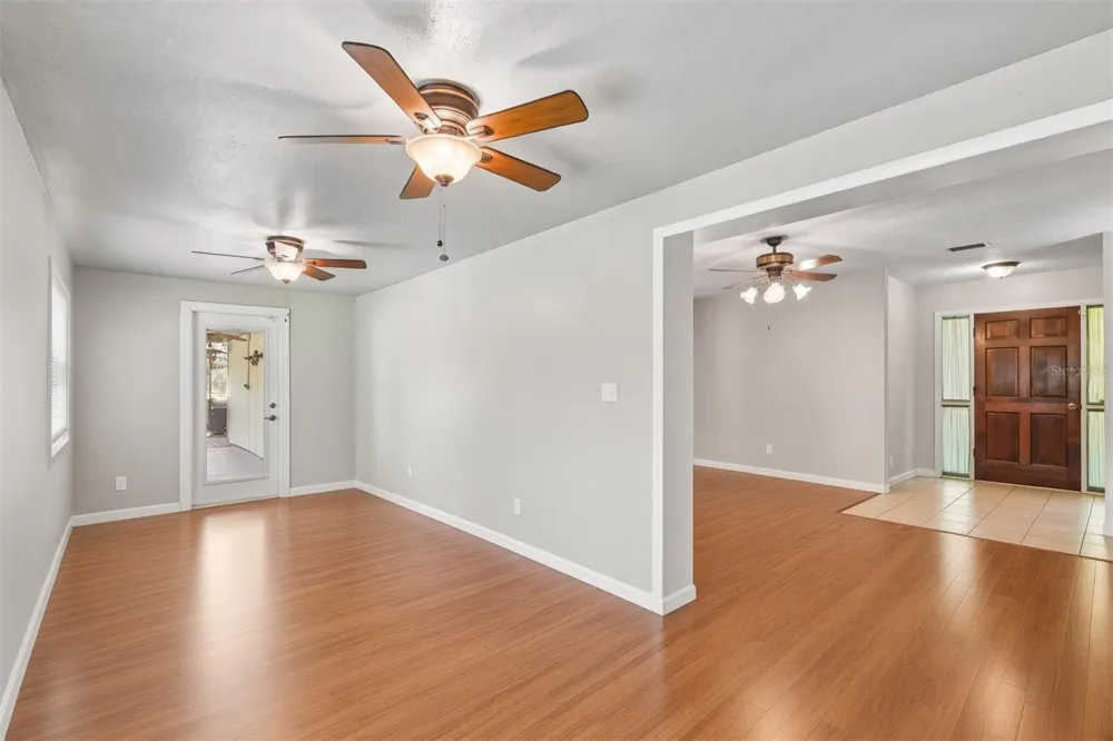 2321 WOOTEN ROAD Dover, FL 33527
