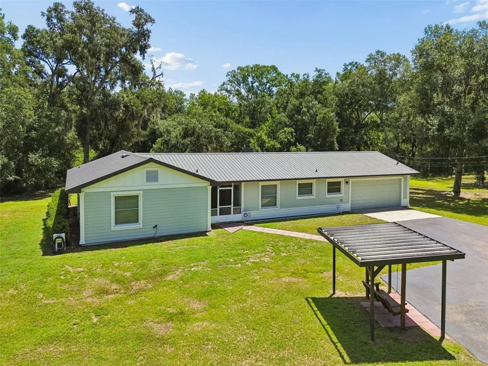 2321 WOOTEN ROAD Dover, FL 33527