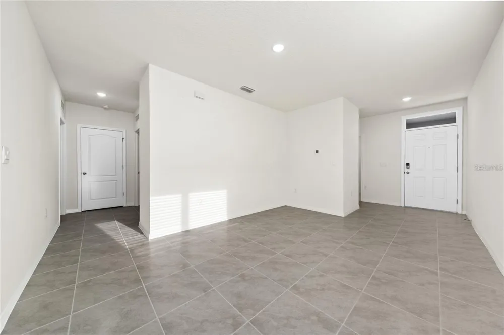 2667 SWOOPING SPARROW DRIVE St Cloud, FL 34771