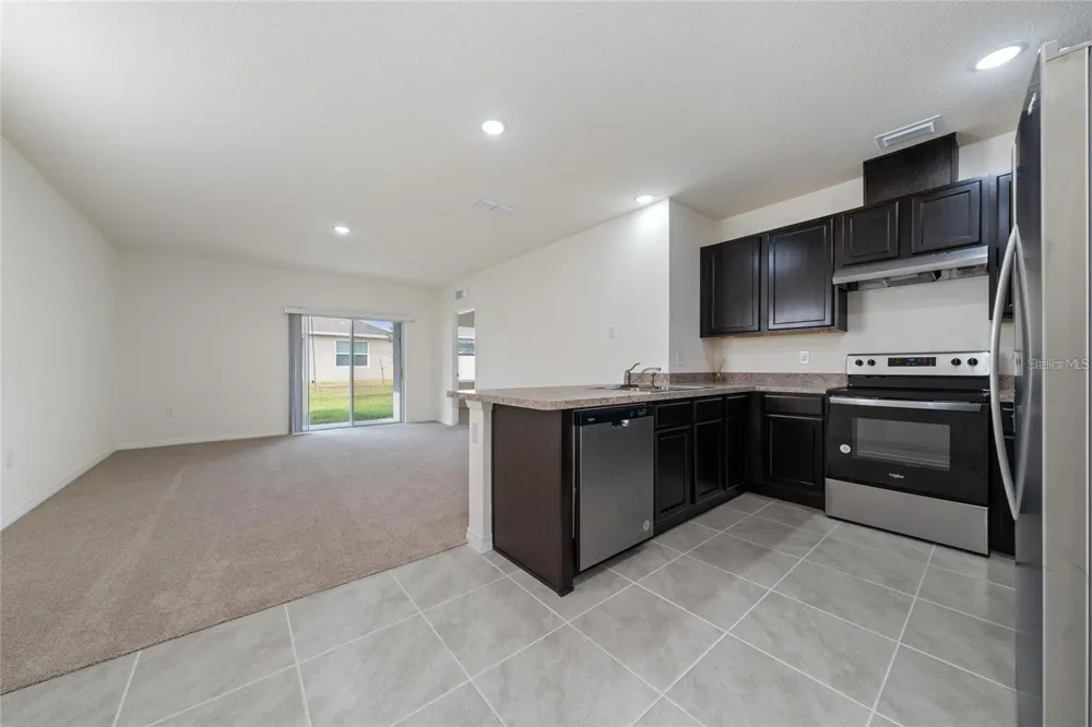 2667 SWOOPING SPARROW DRIVE St Cloud, FL 34771