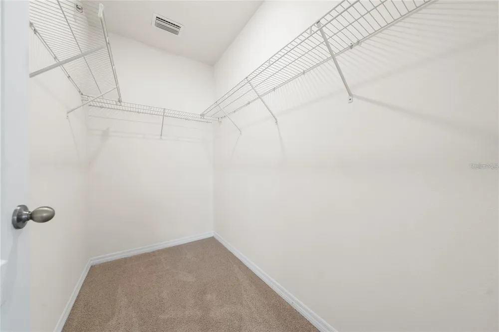 2667 SWOOPING SPARROW DRIVE St Cloud, FL 34771