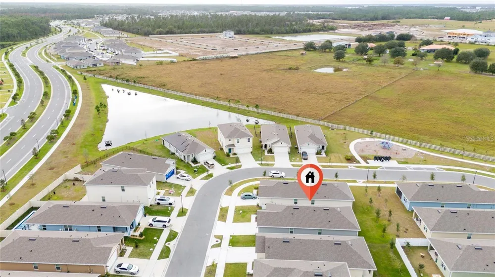 2667 SWOOPING SPARROW DRIVE St Cloud, FL 34771