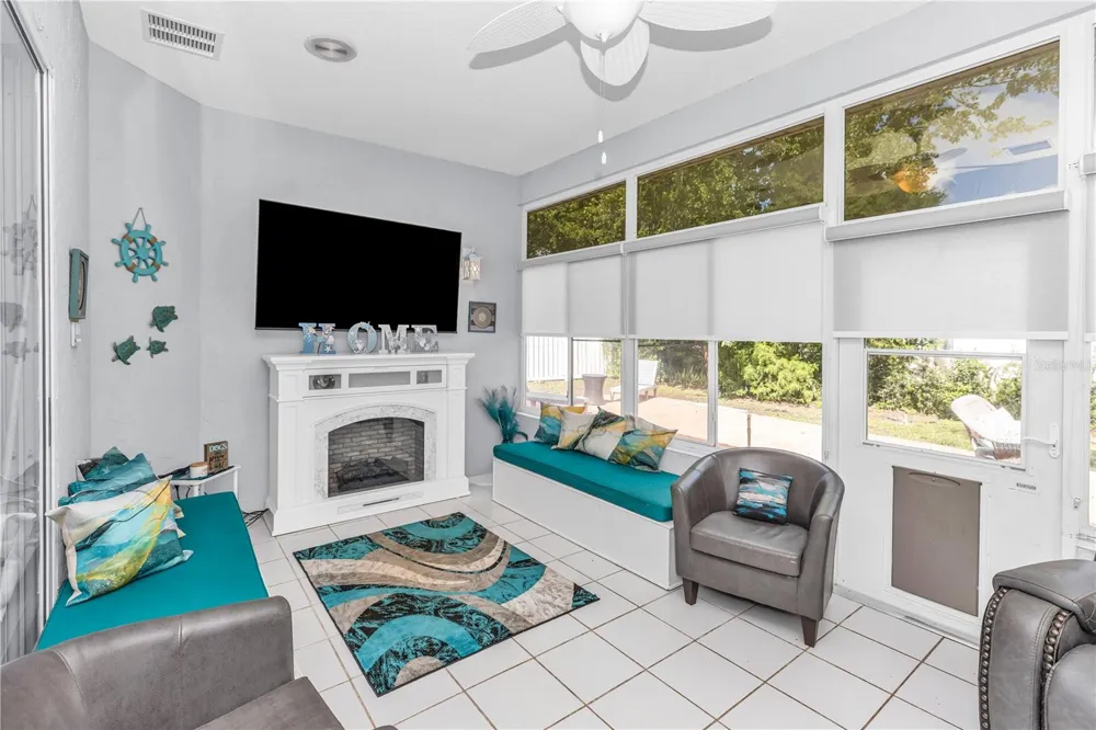 414 FAIRLANE DRIVE Debary, FL 32713