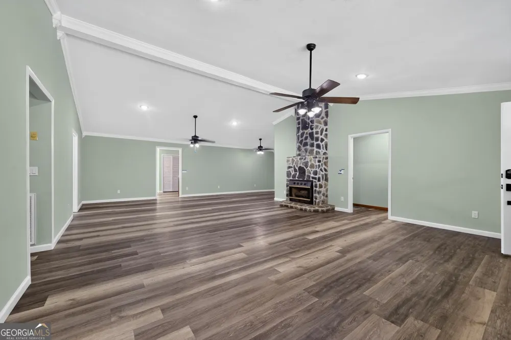28 Coon Tail RD Blairsville, GA 30512