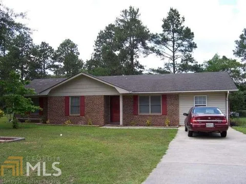 214 John Paul AVE