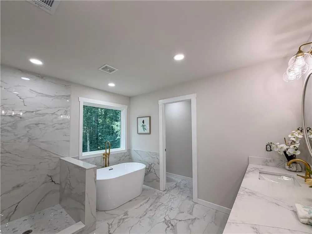 6104 Wandering Way Norcross, GA 30093