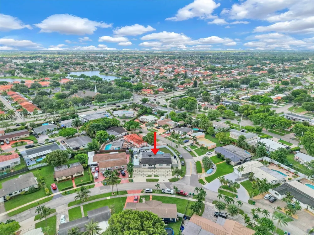 8251 NW 185th St Hialeah, FL 33015