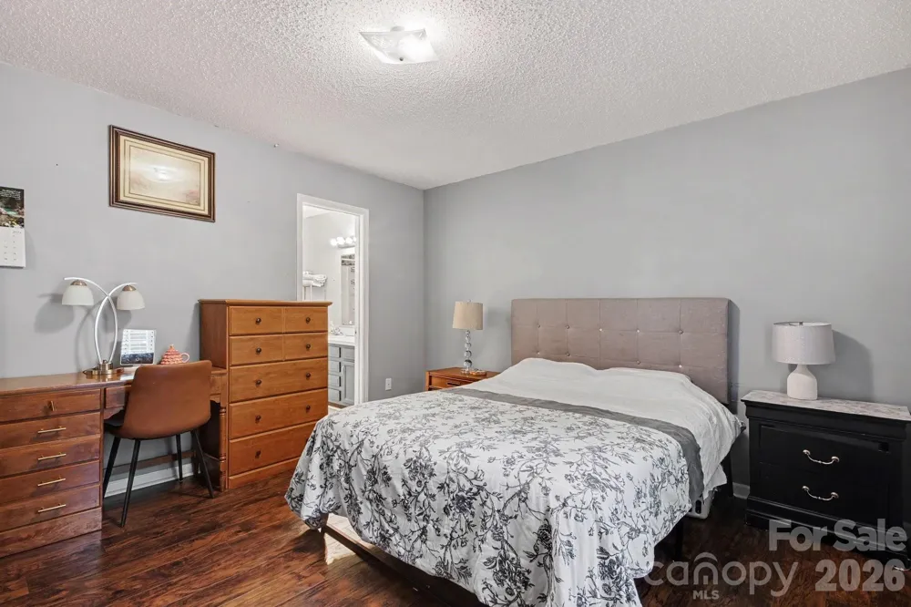 1209 S Juniper Street Kannapolis, NC 28081