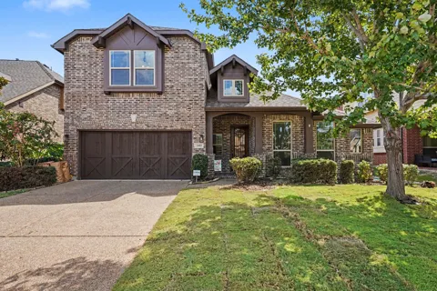2412 Lynbridge Drive