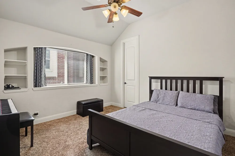 2412 Lynbridge Drive Plano, TX 75025