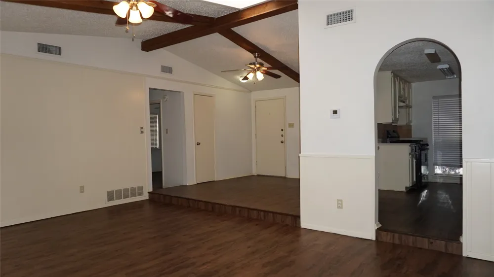 6948 Brandywine Street Watauga, TX 76148