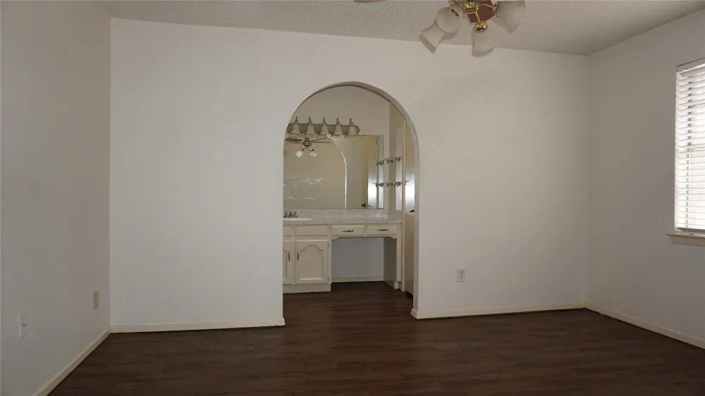 6948 Brandywine Street Watauga, TX 76148