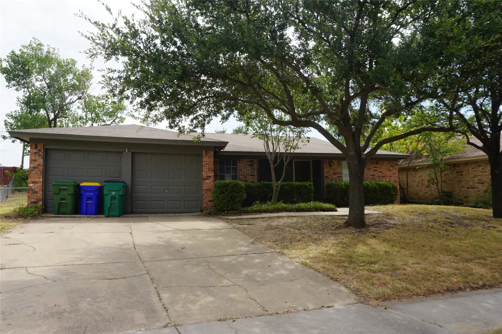 6948 Brandywine Street Watauga, TX 76148