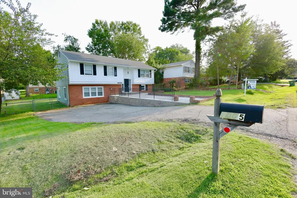 5005 BLAKE DRIVE Fredericksburg, VA 22407
