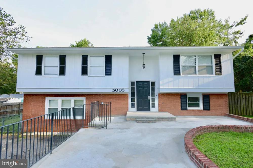 5005 BLAKE DRIVE Fredericksburg, VA 22407