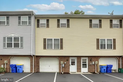 16 PINE DRIVE