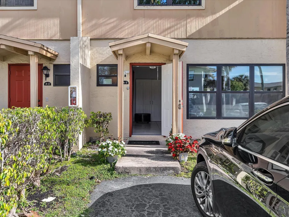 3370 BEAU RIVAGE DRIVE #3A Pompano Beach, FL 33064