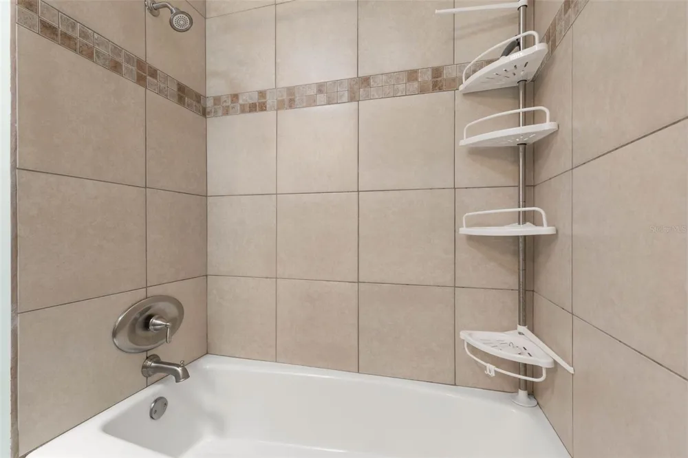 76 BANYAN DRIVE Ormond Beach, FL 32176