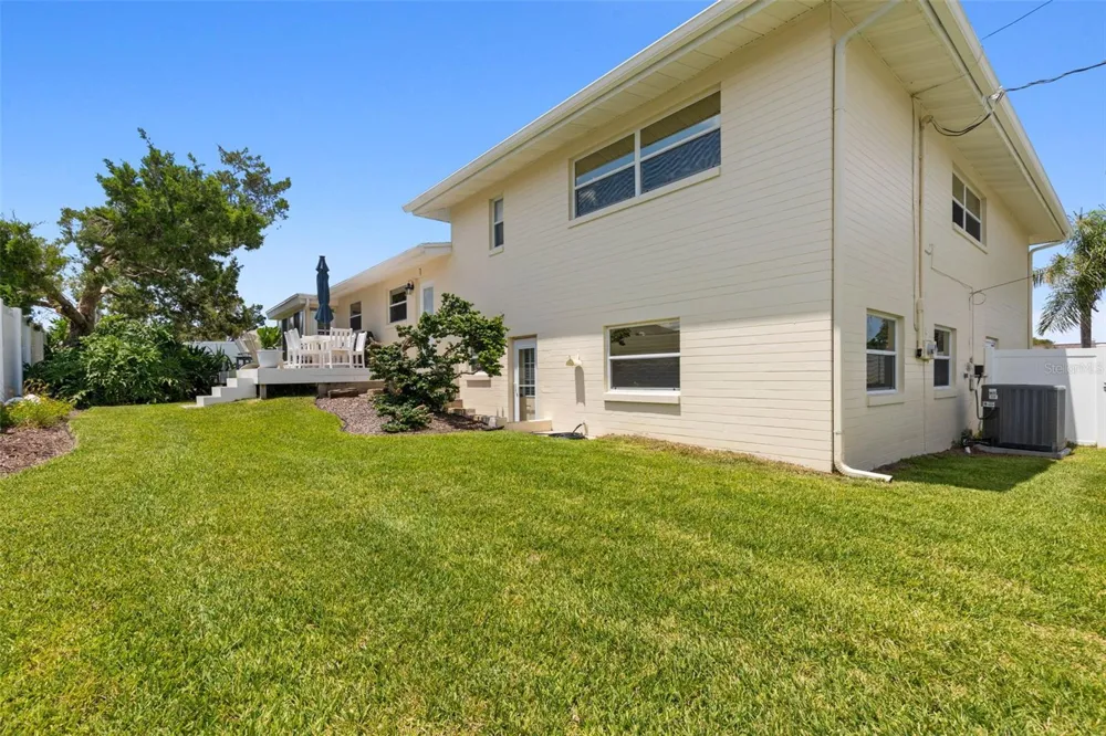 76 BANYAN DRIVE Ormond Beach, FL 32176