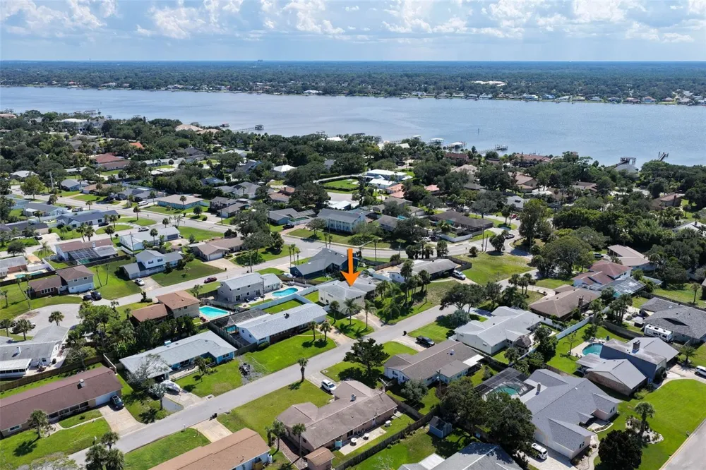 76 BANYAN DRIVE Ormond Beach, FL 32176