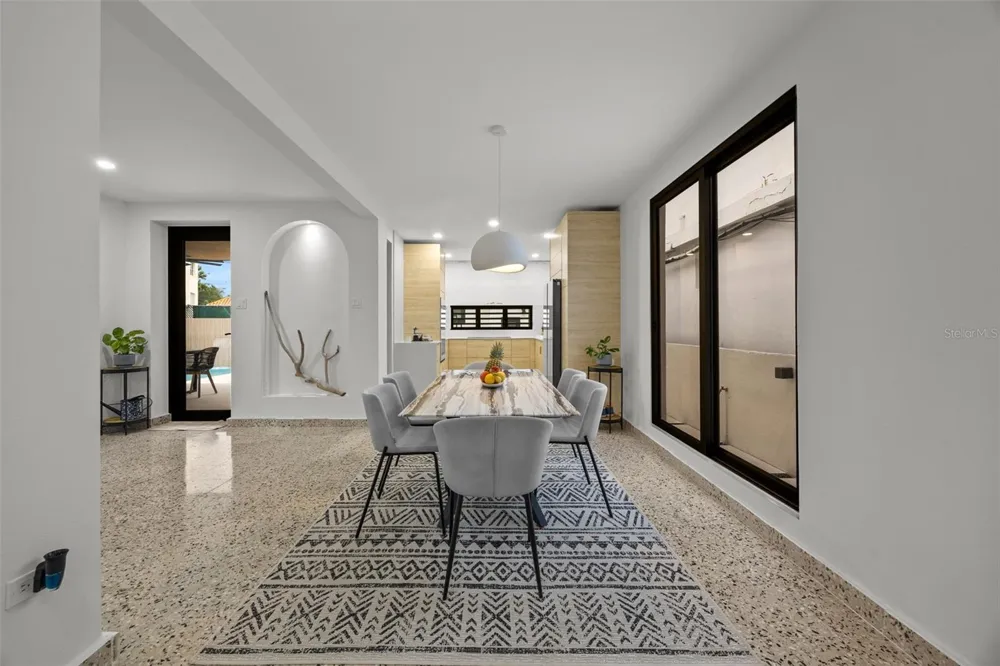 10 CALLE Rincon, PR 00677