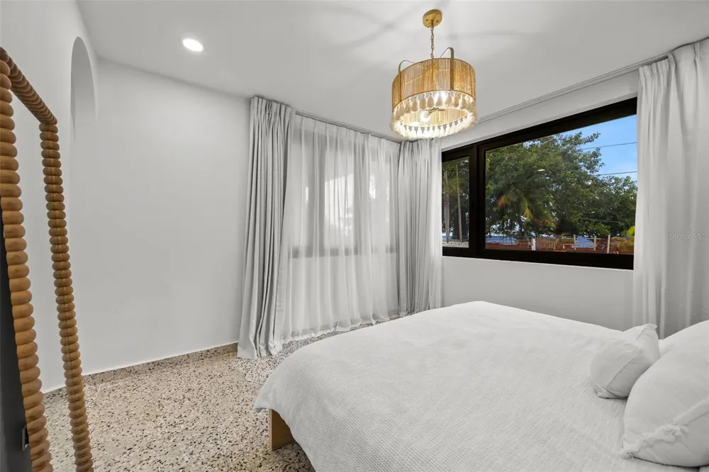 10 CALLE Rincon, PR 00677