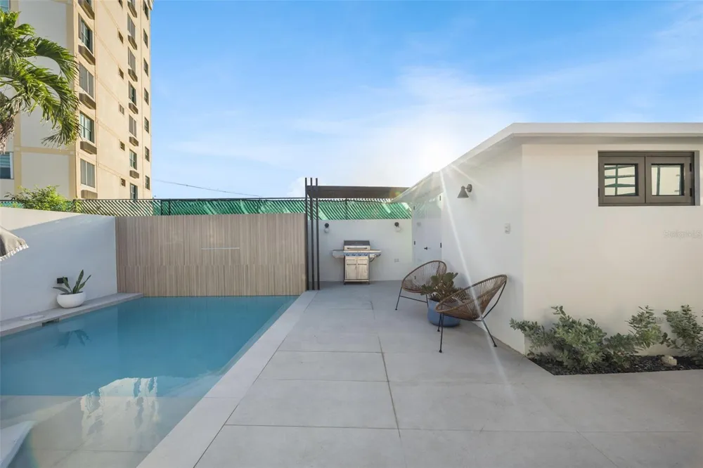 10 CALLE Rincon, PR 00677