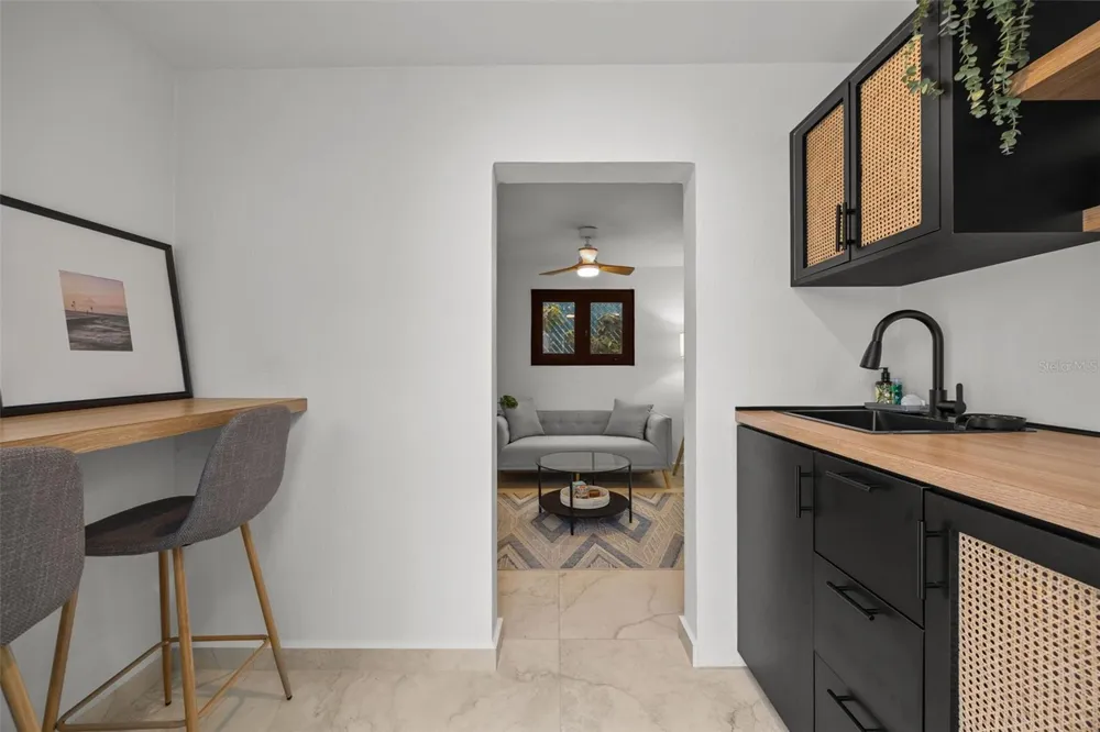 10 CALLE Rincon, PR 00677