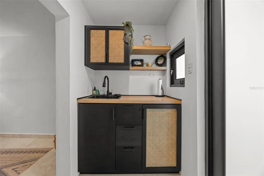10 CALLE Rincon, PR 00677