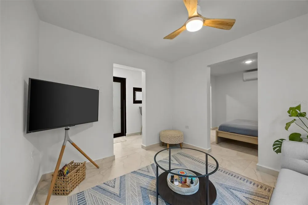 10 CALLE Rincon, PR 00677