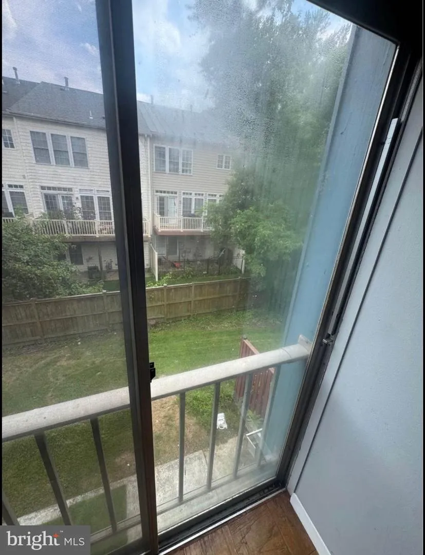 11124 OAK LEAF DRIVE #89 Silver Spring, MD 20901