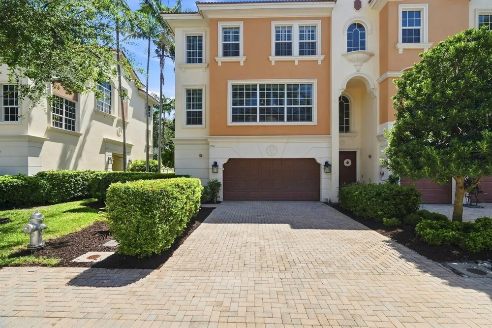 5550 NE Trieste Terrace Boca Raton, FL 33487