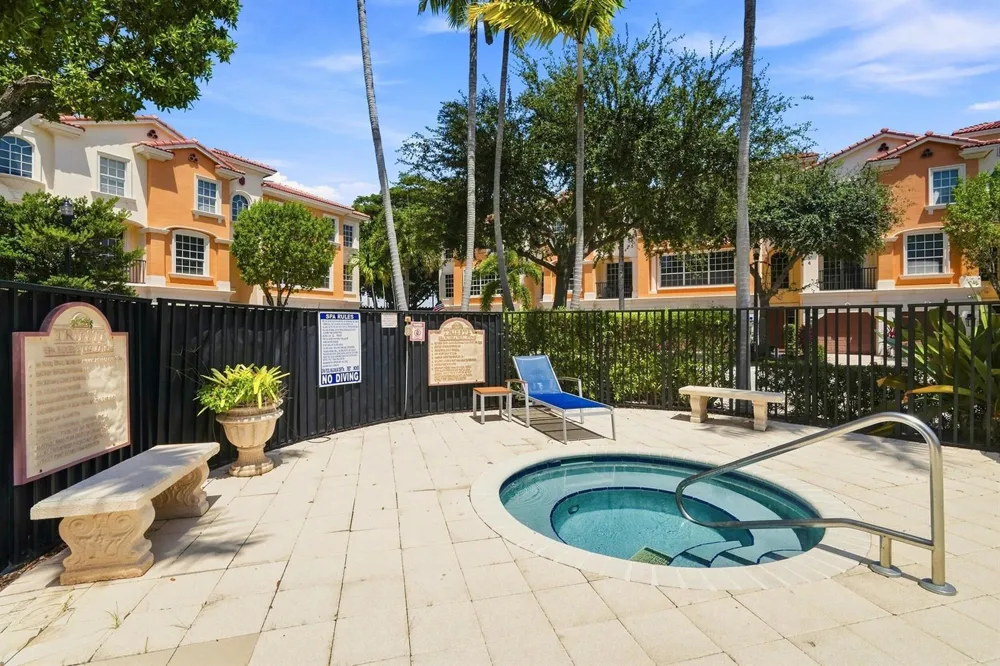 5550 NE Trieste Terrace Boca Raton, FL 33487