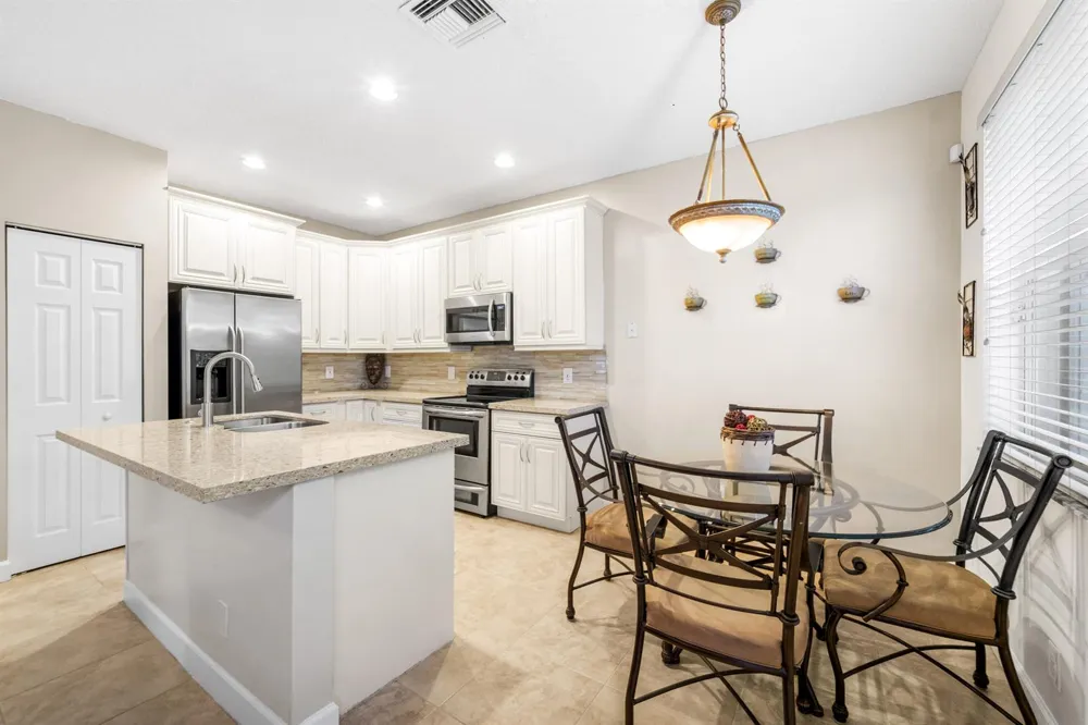 5106 Heron Court Coconut Creek, FL 33073