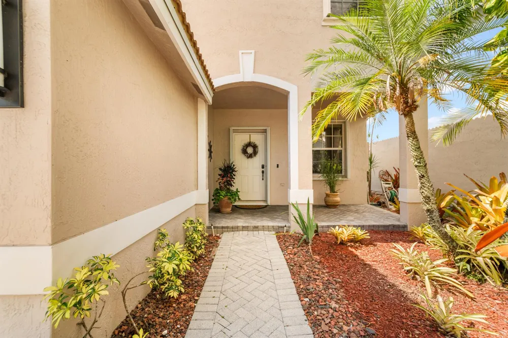5106 Heron Court Coconut Creek, FL 33073