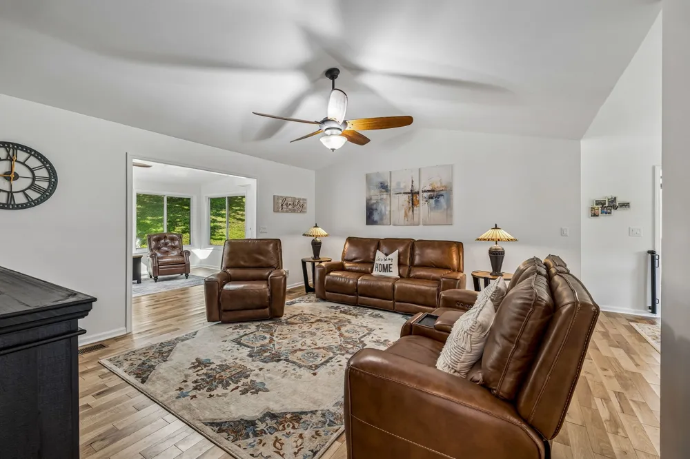 6923 Nolensville Rd Brentwood, TN 37027