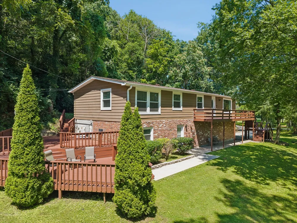 6923 Nolensville Rd Brentwood, TN 37027