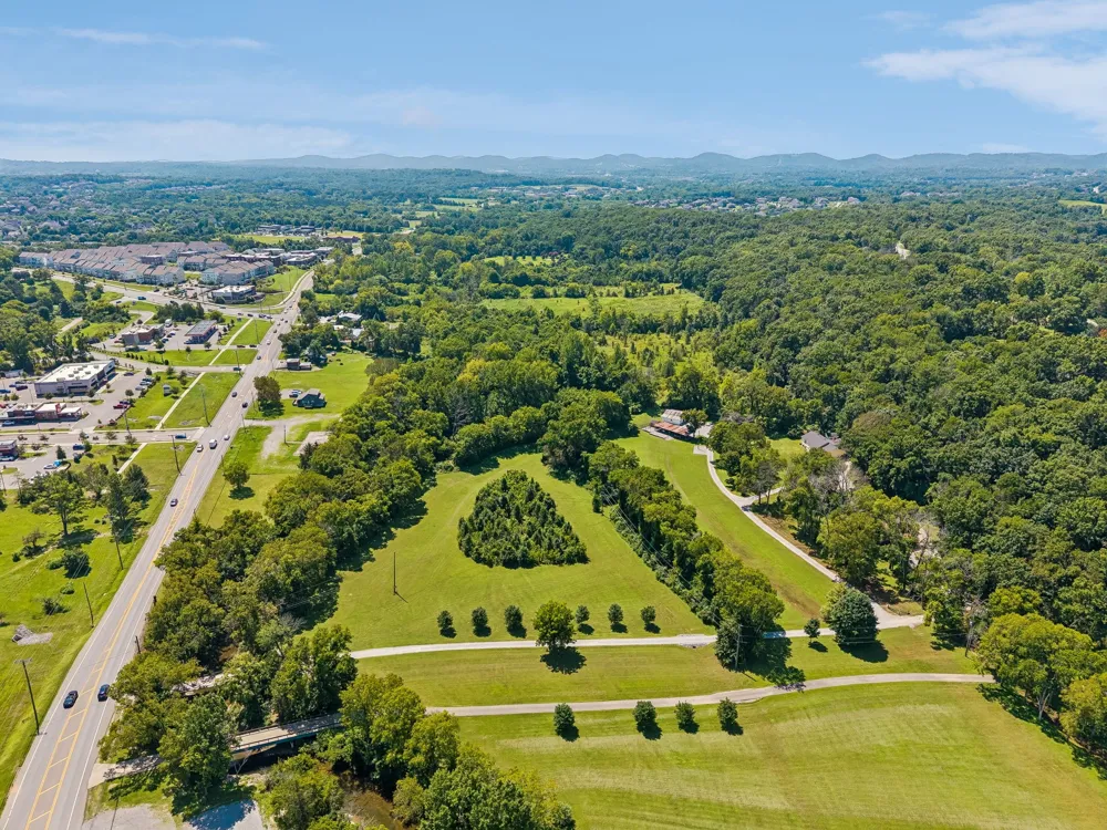 6923 Nolensville Rd Brentwood, TN 37027