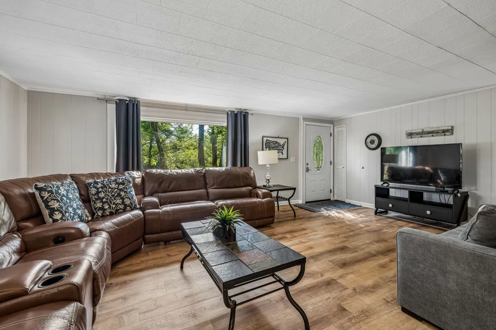 6923 Nolensville Rd Brentwood, TN 37027
