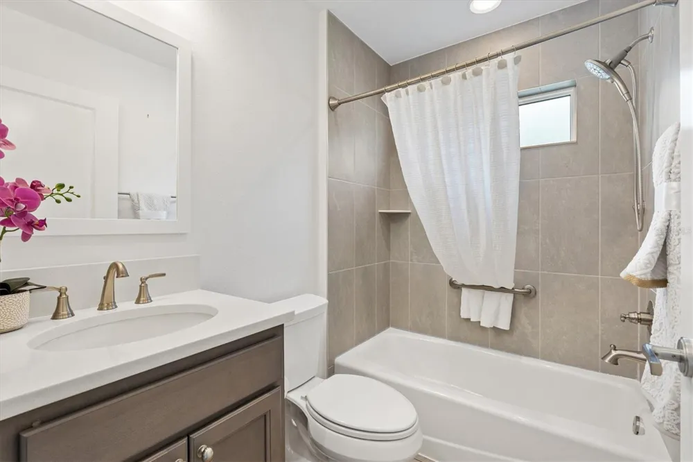 6710 NEWELL LOOP The Villages, FL 34762